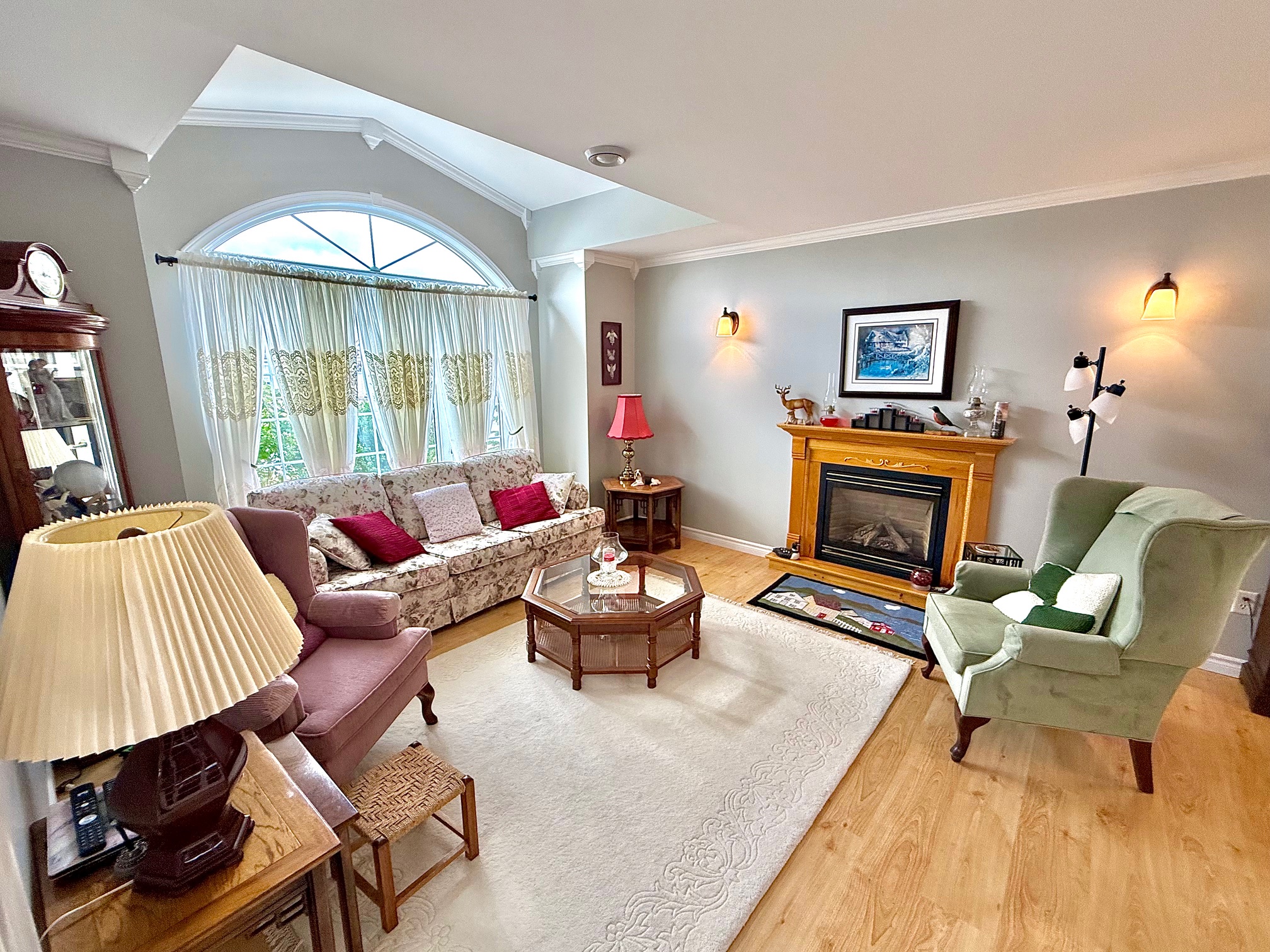21 HIBERNIA DRIVE, CLARENVILLE, Newfoundland, Canada A5A 1H5, ,3 BathroomsBathrooms,Residential,Sale Pending,HIBERNIA DRIVE,5959