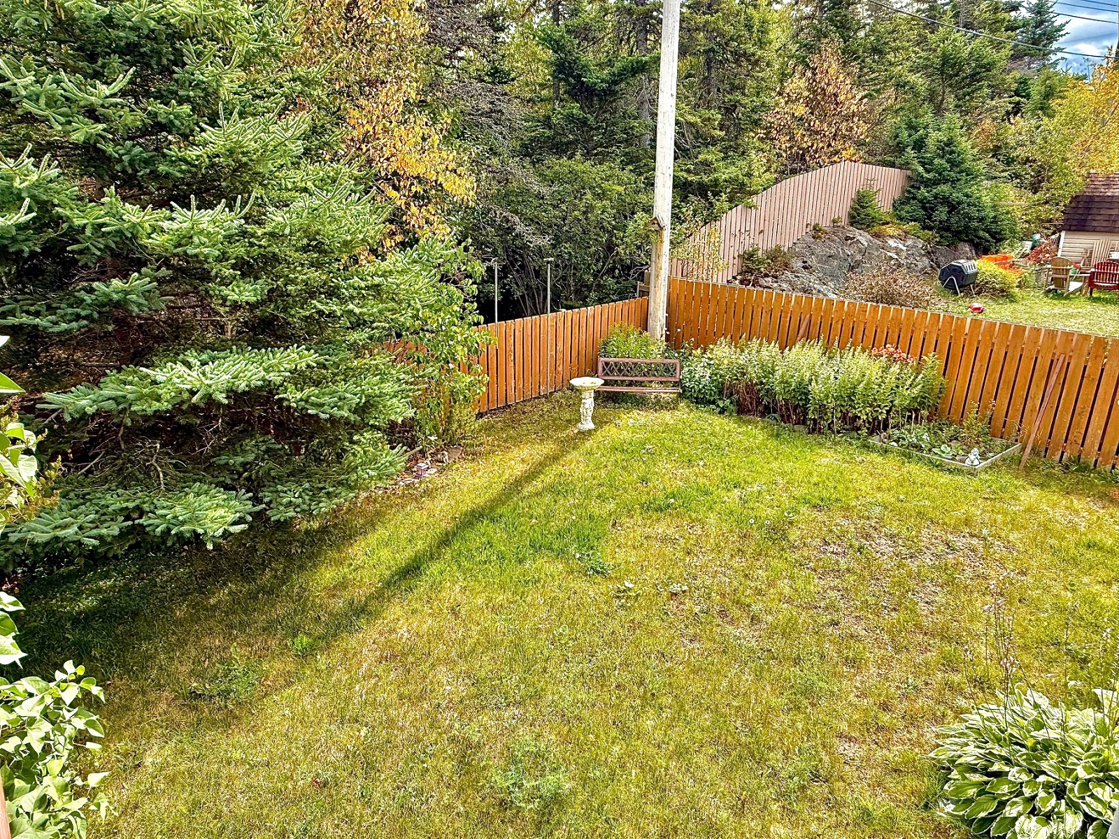 21 HIBERNIA DRIVE, CLARENVILLE, Newfoundland, Canada A5A 1H5, ,3 BathroomsBathrooms,Residential,Sale Pending,HIBERNIA DRIVE,5959