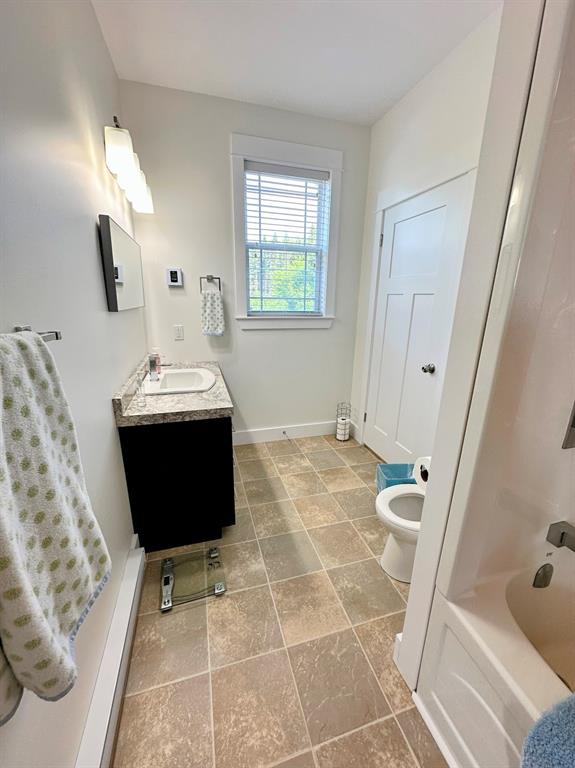 494 SMITH SOUND ROAD, BARTON, Newfoundland, Canada A5A 3A2, ,3 BathroomsBathrooms,Residential,For Sale,SMITH SOUND ROAD,5960