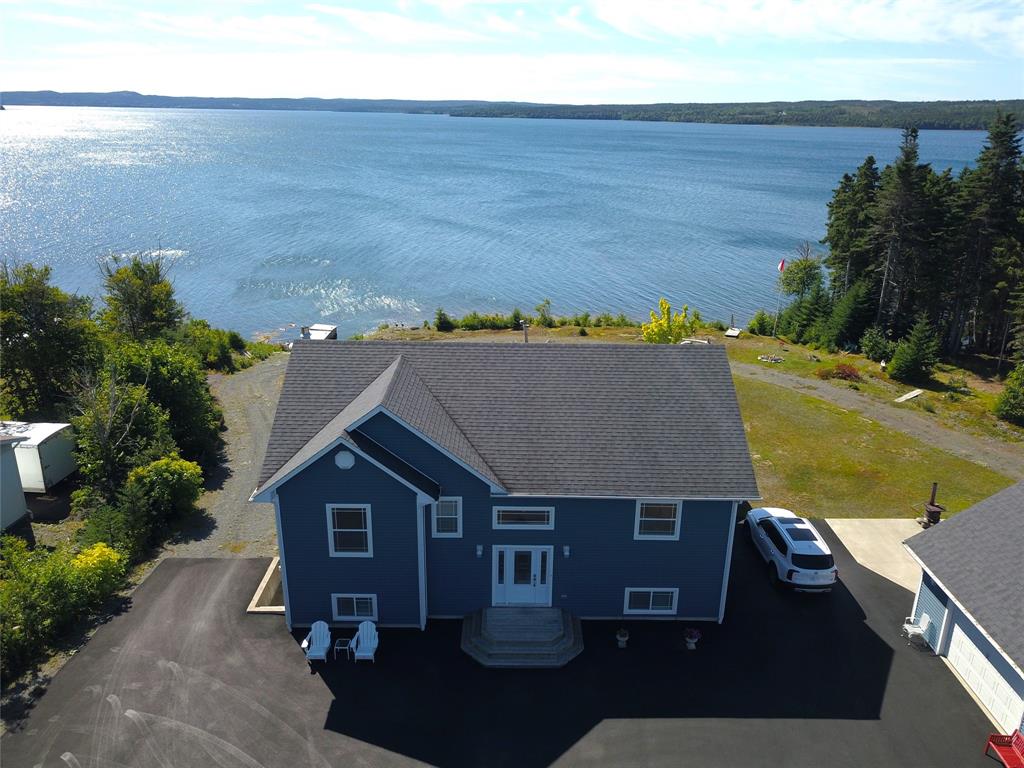 494 SMITH SOUND ROAD, BARTON, Newfoundland, Canada A5A 3A2, ,3 BathroomsBathrooms,Residential,For Sale,SMITH SOUND ROAD,5960