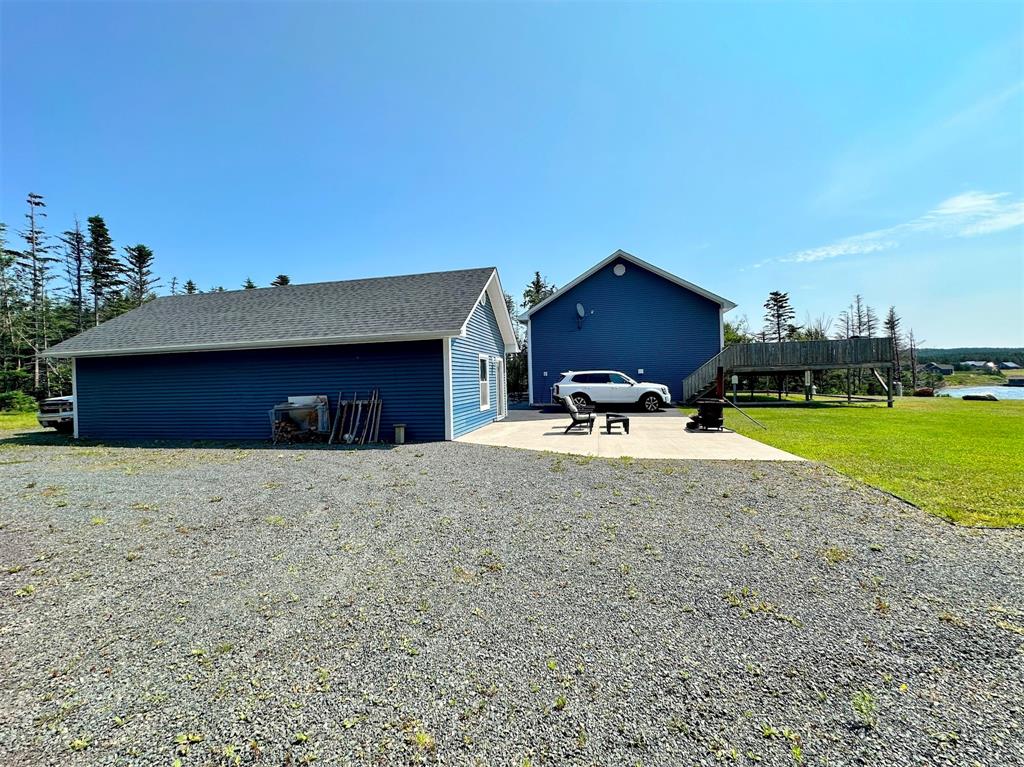 494 SMITH SOUND ROAD, BARTON, Newfoundland, Canada A5A 3A2, ,3 BathroomsBathrooms,Residential,For Sale,SMITH SOUND ROAD,5960