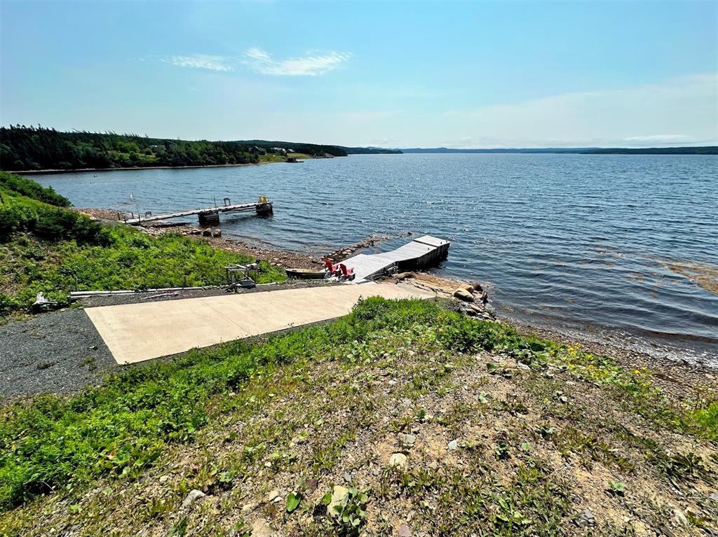 494 SMITH SOUND ROAD, BARTON, Newfoundland, Canada A5A 3A2, ,3 BathroomsBathrooms,Residential,For Sale,SMITH SOUND ROAD,5960