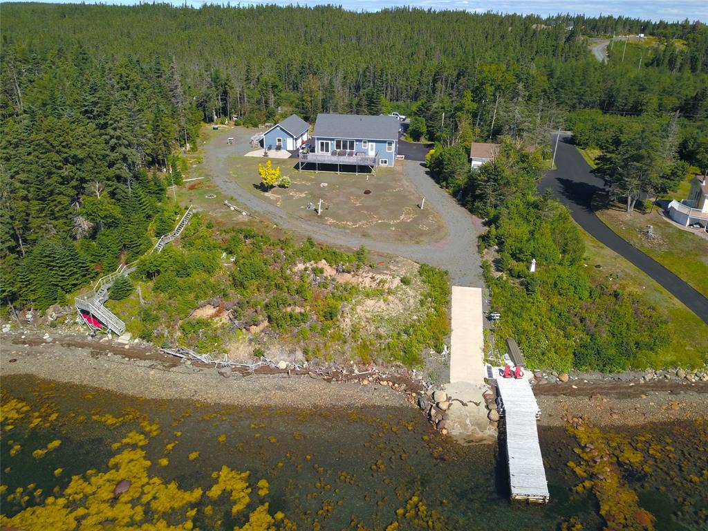 494 SMITH SOUND ROAD, BARTON, Newfoundland, Canada A5A 3A2, ,3 BathroomsBathrooms,Residential,For Sale,SMITH SOUND ROAD,5960