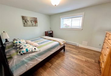 494 SMITH SOUND ROAD, BARTON, Newfoundland, Canada A5A 3A2, ,3 BathroomsBathrooms,Residential,For Sale,SMITH SOUND ROAD,5960