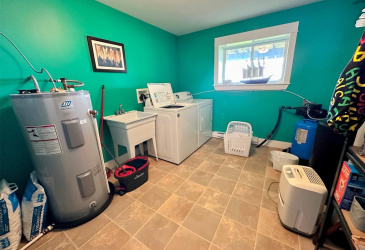 494 SMITH SOUND ROAD, BARTON, Newfoundland, Canada A5A 3A2, ,3 BathroomsBathrooms,Residential,For Sale,SMITH SOUND ROAD,5960