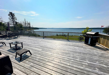 494 SMITH SOUND ROAD, BARTON, Newfoundland, Canada A5A 3A2, ,3 BathroomsBathrooms,Residential,For Sale,SMITH SOUND ROAD,5960