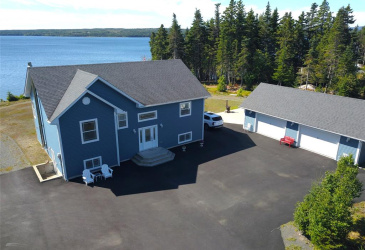 494 SMITH SOUND ROAD, BARTON, Newfoundland, Canada A5A 3A2, ,3 BathroomsBathrooms,Residential,For Sale,SMITH SOUND ROAD,5960