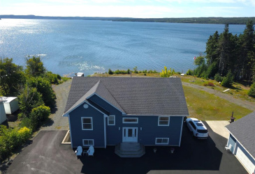 494 SMITH SOUND ROAD, BARTON, Newfoundland, Canada A5A 3A2, ,3 BathroomsBathrooms,Residential,For Sale,SMITH SOUND ROAD,5960