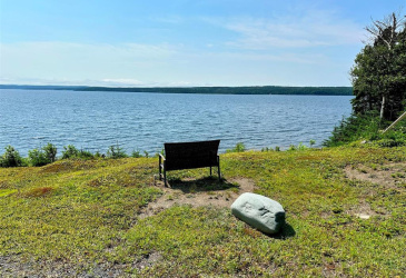 494 SMITH SOUND ROAD, BARTON, Newfoundland, Canada A5A 3A2, ,3 BathroomsBathrooms,Residential,For Sale,SMITH SOUND ROAD,5960