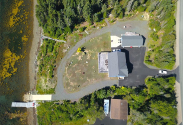 494 SMITH SOUND ROAD, BARTON, Newfoundland, Canada A5A 3A2, ,3 BathroomsBathrooms,Residential,For Sale,SMITH SOUND ROAD,5960