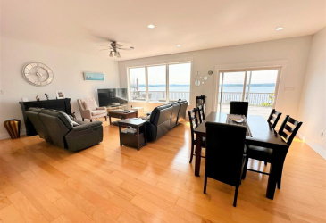494 SMITH SOUND ROAD, BARTON, Newfoundland, Canada A5A 3A2, ,3 BathroomsBathrooms,Residential,For Sale,SMITH SOUND ROAD,5960