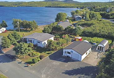 2 LUTHER'S LANE, SUNNYSIDE, Newfoundland, Canada A0B 3J0, ,2 BathroomsBathrooms,Residential,For Sale,LUTHER'S LANE,5962