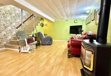 2 LUTHER'S LANE, SUNNYSIDE, Newfoundland, Canada A0B 3J0, ,2 BathroomsBathrooms,Residential,For Sale,LUTHER'S LANE,5962