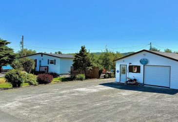 2 LUTHER'S LANE, SUNNYSIDE, Newfoundland, Canada A0B 3J0, ,2 BathroomsBathrooms,Residential,For Sale,LUTHER'S LANE,5962