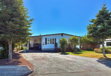 2 LUTHER'S LANE, SUNNYSIDE, Newfoundland, Canada A0B 3J0, ,2 BathroomsBathrooms,Residential,For Sale,LUTHER'S LANE,5962