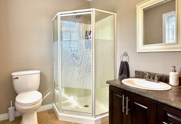 33 CLYDE AVENUE, CLARENVILLE, Newfoundland, Canada A5A 0B3, ,3 BathroomsBathrooms,Residential,Reduced,CLYDE AVENUE,5964 33 CLYDE AVENUE, CLARENVILLE, Newfoundland, Canada A5A 0B3, ,3 BathroomsBathrooms,Residential,Reduced,CLYDE AVENUE,5964