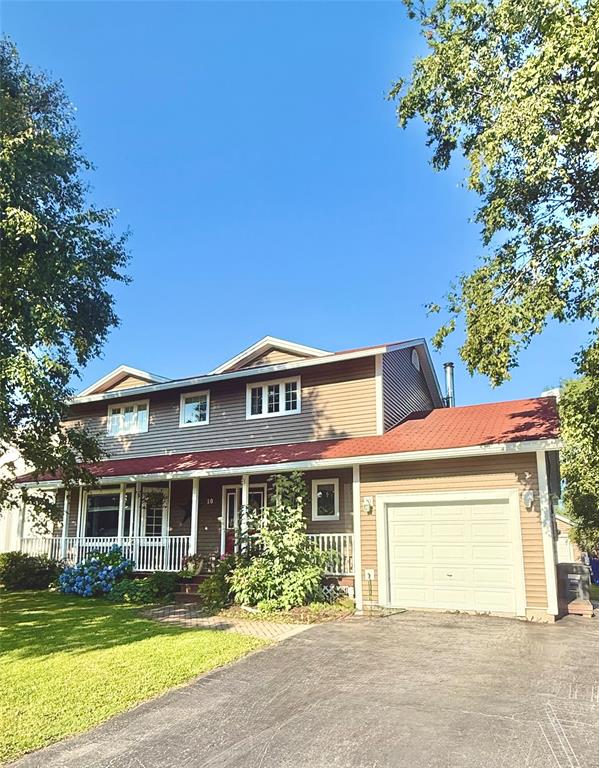 10 WHITE ROSE PLACE, CLARENVILLE, Newfoundland, Canada A5A 2B4, ,2 BathroomsBathrooms,Residential,For Sale,WHITE ROSE PLACE,5972