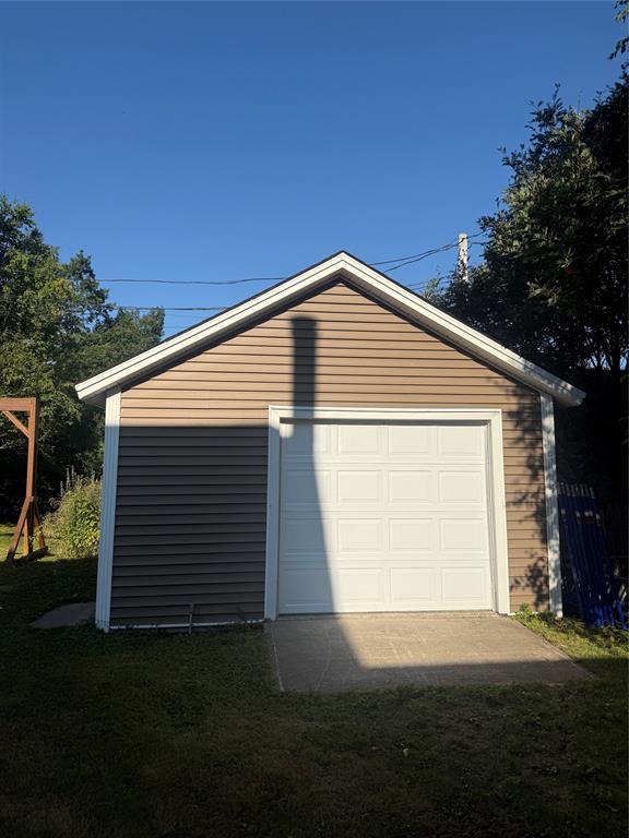 10 WHITE ROSE PLACE, CLARENVILLE, Newfoundland, Canada A5A 2B4, ,2 BathroomsBathrooms,Residential,For Sale,WHITE ROSE PLACE,5972
