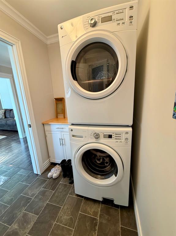 16 PARK CRESCENT, CATALINA, Newfoundland, Canada A0C 1J0, ,2 BathroomsBathrooms,Residential,For Sale,PARK CRESCENT,5975
