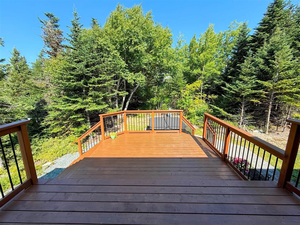 16 PARK CRESCENT, CATALINA, Newfoundland, Canada A0C 1J0, ,2 BathroomsBathrooms,Residential,For Sale,PARK CRESCENT,5975