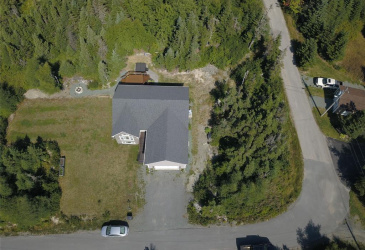 16 PARK CRESCENT, CATALINA, Newfoundland, Canada A0C 1J0, ,2 BathroomsBathrooms,Residential,For Sale,PARK CRESCENT,5975