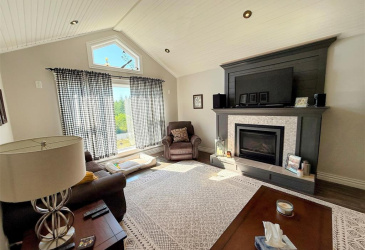 16 PARK CRESCENT, CATALINA, Newfoundland, Canada A0C 1J0, ,2 BathroomsBathrooms,Residential,For Sale,PARK CRESCENT,5975