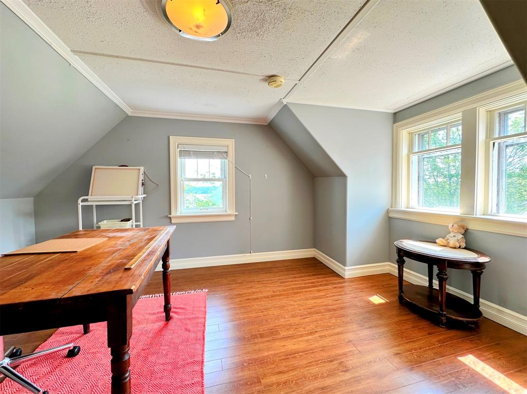 68-70 MEMORIAL DRIVE, CLARENVILLE, Newfoundland, Canada A5A 1N4, ,5 BathroomsBathrooms,Residential,For Sale,MEMORIAL DRIVE,5977