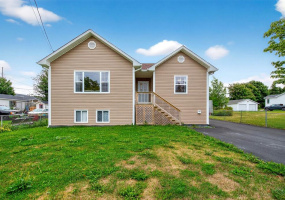 37 WHTIES ROAD, CARBONEAR, Newfoundland, Canada A1Y 1C5, ,1 BathroomBathrooms,Residential,Reduced,WHTIES ROAD,5983