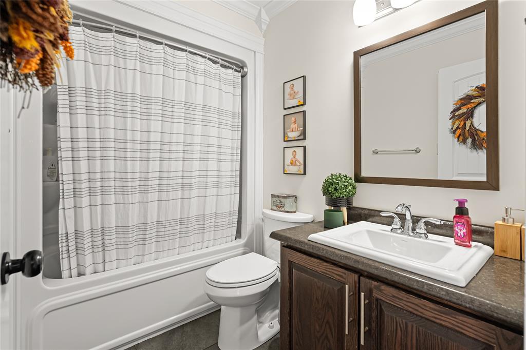 203 MARINE DRIVE, MARYSTOWN, Newfoundland, Canada A0E 2M0, ,2 BathroomsBathrooms,Residential,For Sale,MARINE DRIVE,5988