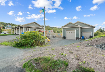 203 MARINE DRIVE, MARYSTOWN, Newfoundland, Canada A0E 2M0, ,2 BathroomsBathrooms,Residential,For Sale,MARINE DRIVE,5988