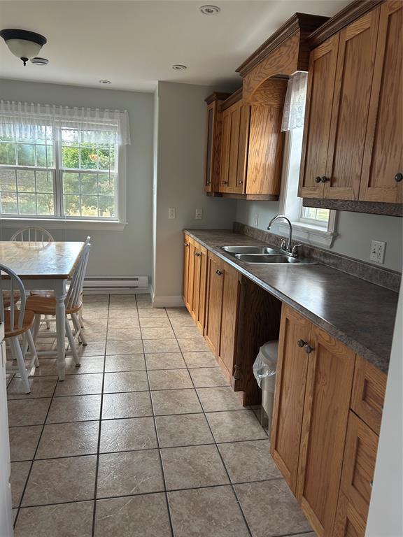 24 COLEY'S POINT SOUTH ROAD, BAY ROBERTS, Newfoundland, Canada A0A 1X0, ,2 BathroomsBathrooms,Residential,For Sale,COLEY'S POINT SOUTH ROAD,5993