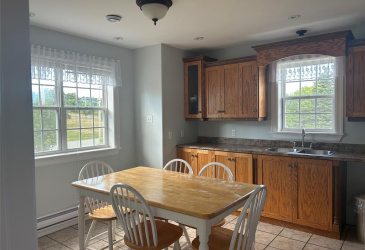 24 COLEY'S POINT SOUTH ROAD, BAY ROBERTS, Newfoundland, Canada A0A 1X0, ,2 BathroomsBathrooms,Residential,For Sale,COLEY'S POINT SOUTH ROAD,5993