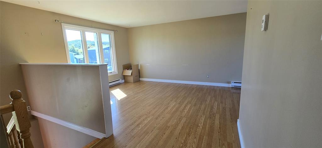 9 DUNTON STREET, GRAND BANK, Newfoundland, Canada A0E 1W0, ,1 BathroomBathrooms,Residential,For Sale,DUNTON STREET,5995