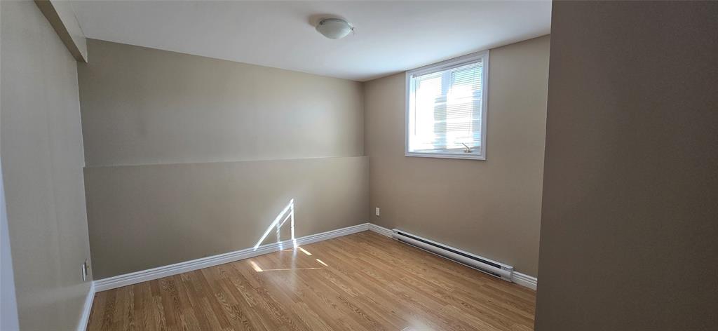 9 DUNTON STREET, GRAND BANK, Newfoundland, Canada A0E 1W0, ,1 BathroomBathrooms,Residential,For Sale,DUNTON STREET,5995
