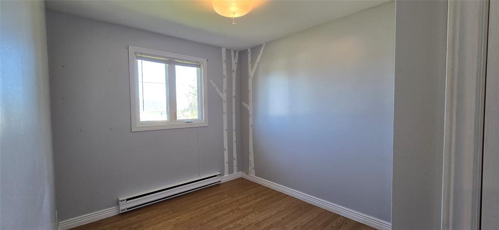 9 DUNTON STREET, GRAND BANK, Newfoundland, Canada A0E 1W0, ,1 BathroomBathrooms,Residential,For Sale,DUNTON STREET,5995