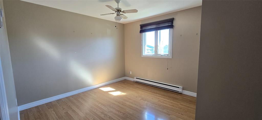 9 DUNTON STREET, GRAND BANK, Newfoundland, Canada A0E 1W0, ,1 BathroomBathrooms,Residential,For Sale,DUNTON STREET,5995