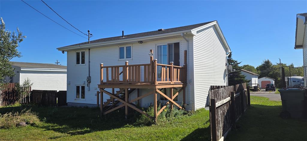 9 DUNTON STREET, GRAND BANK, Newfoundland, Canada A0E 1W0, ,1 BathroomBathrooms,Residential,For Sale,DUNTON STREET,5995