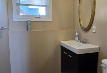9 DUNTON STREET, GRAND BANK, Newfoundland, Canada A0E 1W0, ,1 BathroomBathrooms,Residential,For Sale,DUNTON STREET,5995