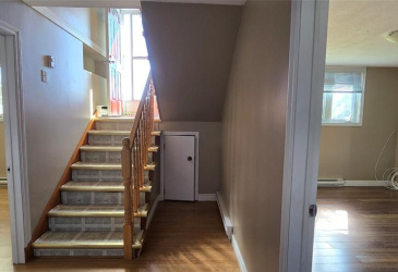 9 DUNTON STREET, GRAND BANK, Newfoundland, Canada A0E 1W0, ,1 BathroomBathrooms,Residential,For Sale,DUNTON STREET,5995