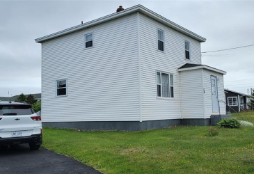 50 ELIZABETH AVENUE, GRAND BANK, Newfoundland, Canada A0E 1W0, ,1 BathroomBathrooms,Residential,For Sale,ELIZABETH AVENUE,6001