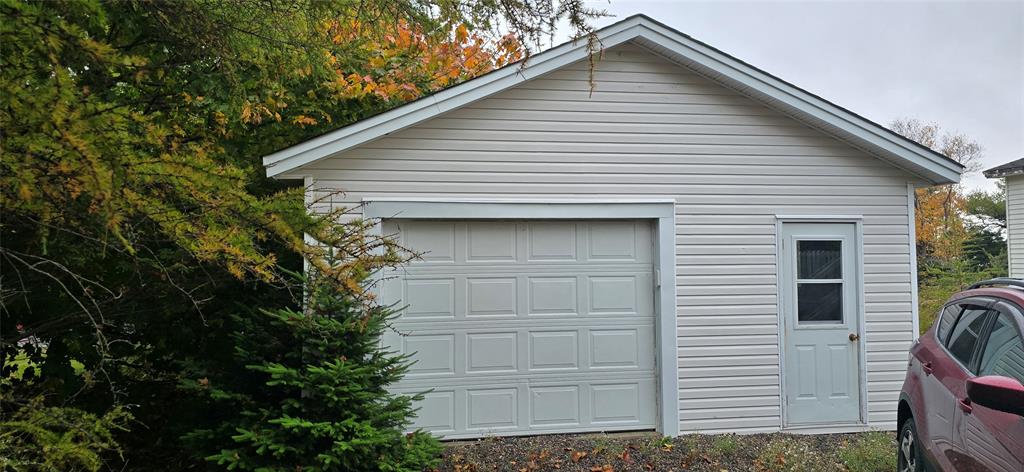 93 BRANCH ROAD, WINTERLAND, Newfoundland, Canada A0E 2Y0, ,1 BathroomBathrooms,Residential,Sold,BRANCH ROAD,6018