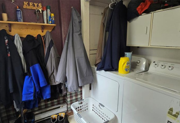 93 BRANCH ROAD, WINTERLAND, Newfoundland, Canada A0E 2Y0, ,1 BathroomBathrooms,Residential,Sold,BRANCH ROAD,6018