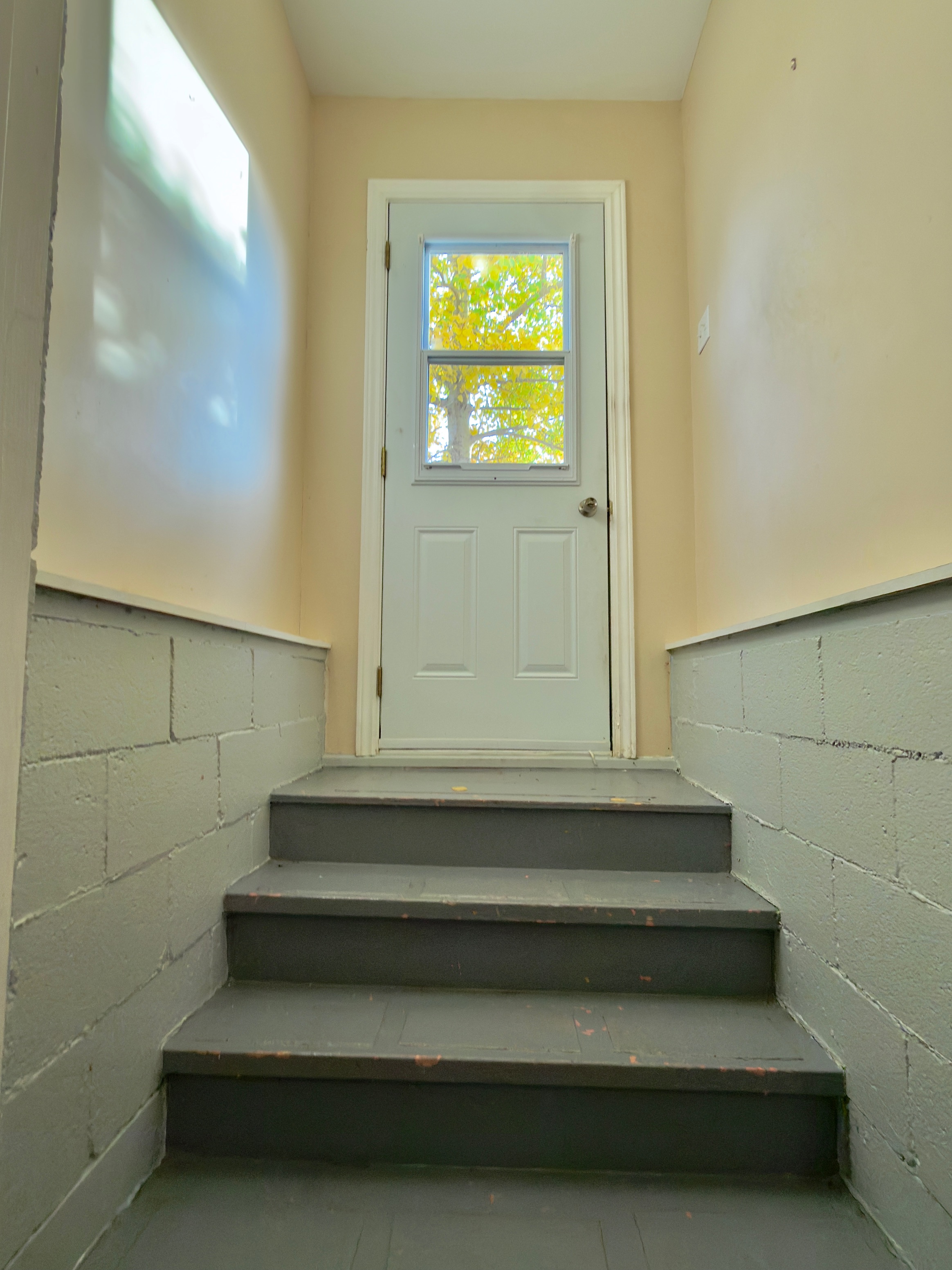 2 MEADE VIEW ROAD, CLARENVILLE, Newfoundland, Canada A5A 4M4, ,2 BathroomsBathrooms,Residential,For Sale,MEADE VIEW ROAD,6024