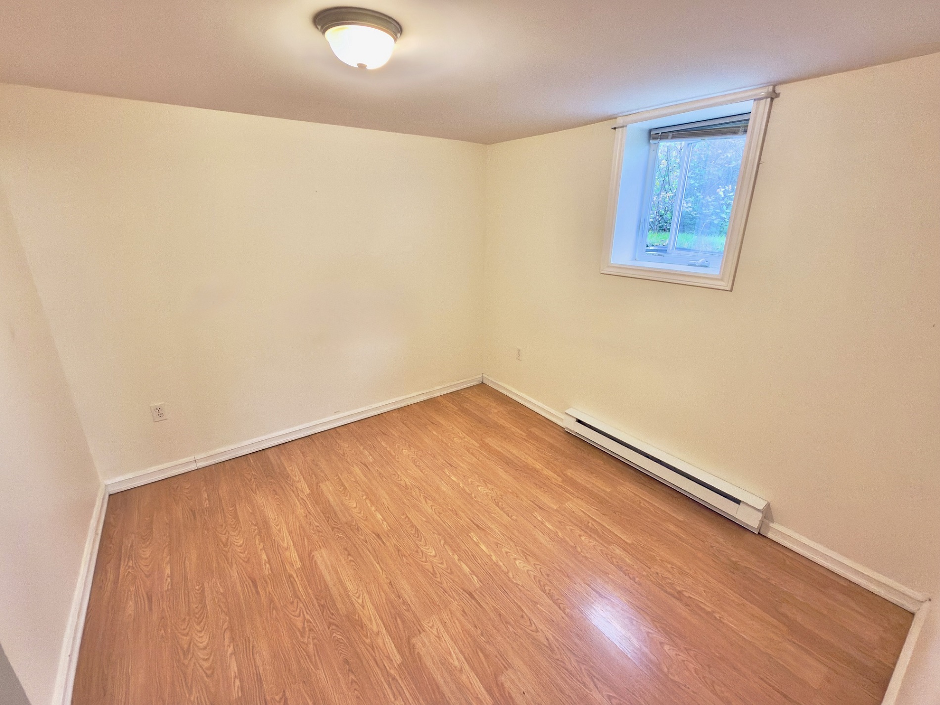 2 MEADE VIEW ROAD, CLARENVILLE, Newfoundland, Canada A5A 4M4, ,2 BathroomsBathrooms,Residential,For Sale,MEADE VIEW ROAD,6024