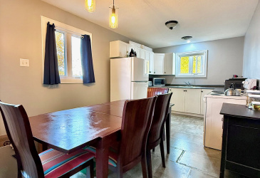 2 MEADE VIEW ROAD, CLARENVILLE, Newfoundland, Canada A5A 4M4, ,2 BathroomsBathrooms,Residential,For Sale,MEADE VIEW ROAD,6024