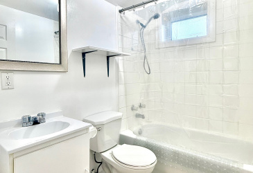 2 MEADE VIEW ROAD, CLARENVILLE, Newfoundland, Canada A5A 4M4, ,2 BathroomsBathrooms,Residential,For Sale,MEADE VIEW ROAD,6024