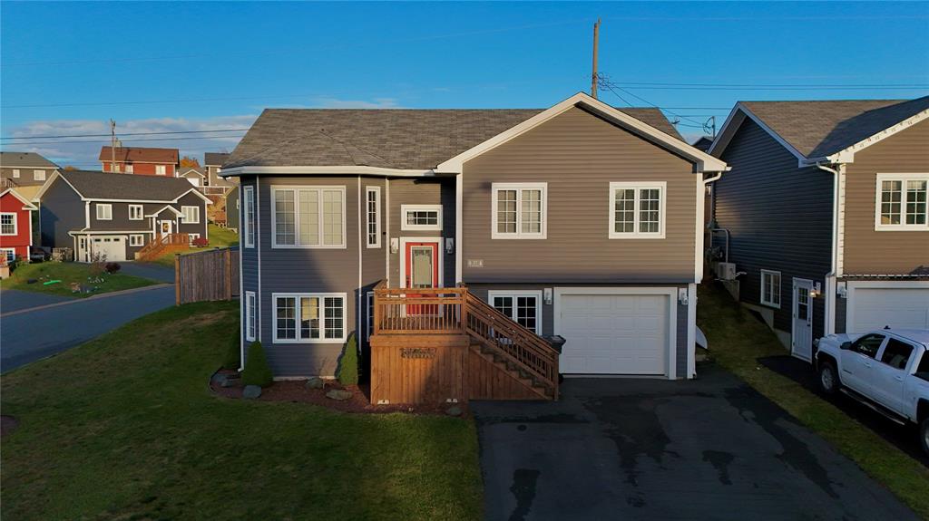 27 DOMINIC DRIVE, CONCEPTION BAY SOUTH, Newfoundland, Canada A1X 0J8, ,3 BathroomsBathrooms,Residential,Sale Pending,DOMINIC DRIVE,6026