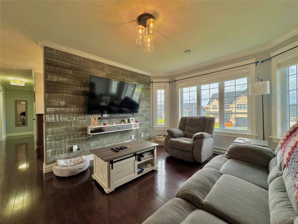 27 DOMINIC DRIVE, CONCEPTION BAY SOUTH, Newfoundland, Canada A1X 0J8, ,3 BathroomsBathrooms,Residential,Sale Pending,DOMINIC DRIVE,6026