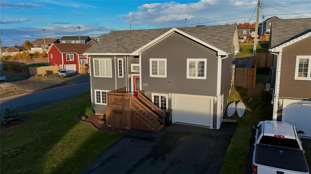 27 DOMINIC DRIVE, CONCEPTION BAY SOUTH, Newfoundland, Canada A1X 0J8, ,3 BathroomsBathrooms,Residential,Sale Pending,DOMINIC DRIVE,6026