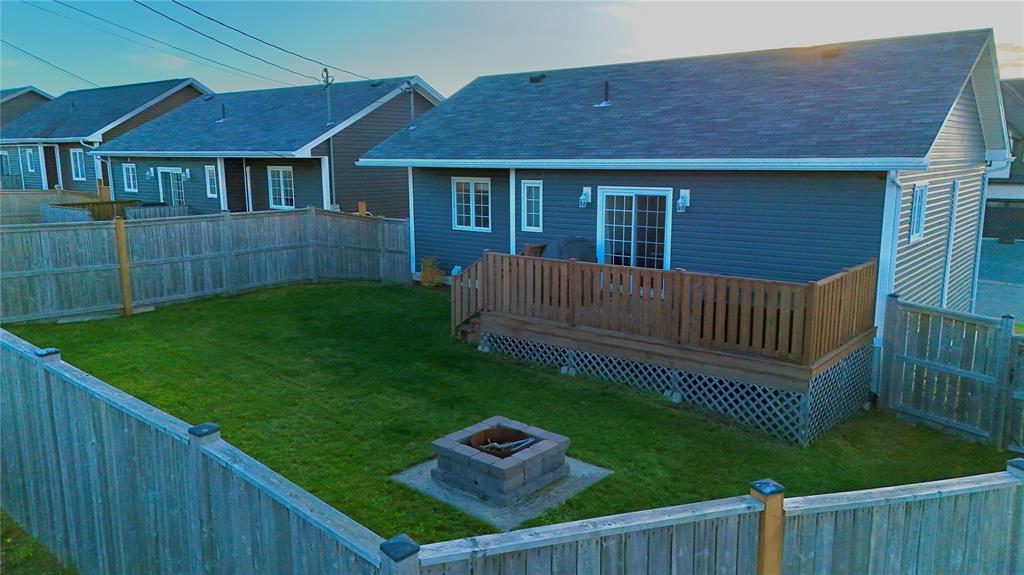 27 DOMINIC DRIVE, CONCEPTION BAY SOUTH, Newfoundland, Canada A1X 0J8, ,3 BathroomsBathrooms,Residential,Sale Pending,DOMINIC DRIVE,6026